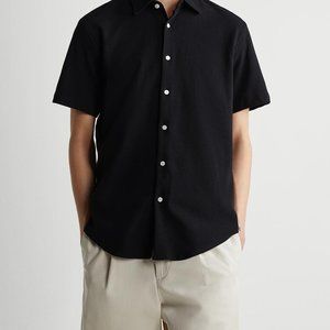 Short sleeved black shirt